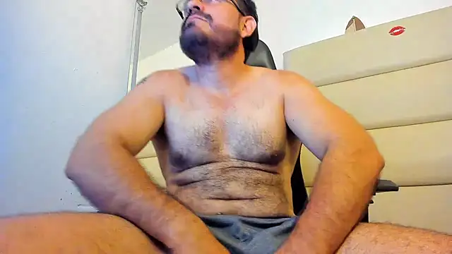 SbasTone Muscle online show from 24, 11, 2025