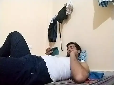 Snapshot of bigvorn6 chatting on 7, 3, 2025 bigvorn6 online show from 7, 3, 2025