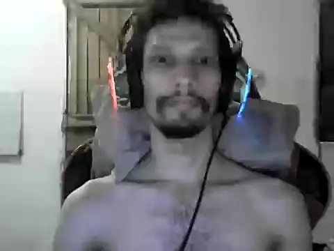 LucasMarcelo85 online show from 10, 1, 2025