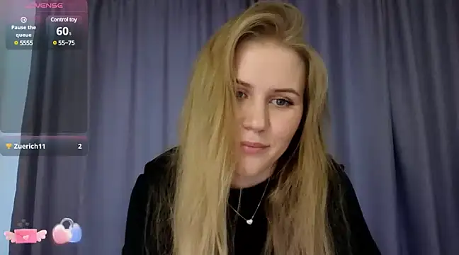 Snapshot of IsabelAllen chatting on 14, 12, 2024 IsabelAllen online show from 14, 12, 2024