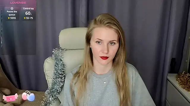 Snapshot of IsabelAllen chatting on 23, 12, 2024 IsabelAllen online show from 23, 12, 2024