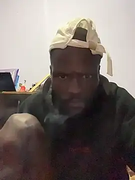 Snapshot of BringBackLostLover chatting on 23, 12, 2025 BringBackLostLover online show from 23, 12, 2025