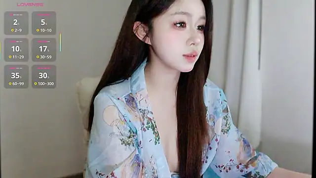 Hazel-11 online show from 2, 10, 2025