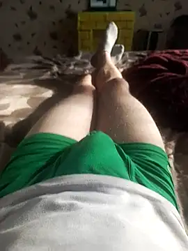 red red00 online show from 9, 3, 2025