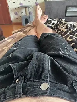 red red00 online show from 10, 3, 2026