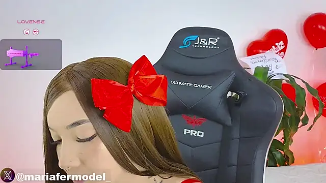 Mariafer05 online show from 15, 2, 2025