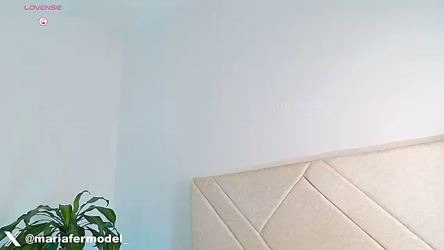 Mariafer05 online show from 17, 7, 2026