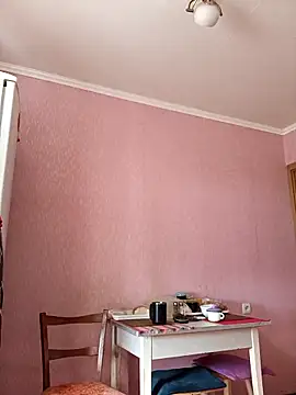 Pineapple04 online show from 28, 4, 2026