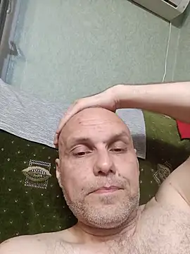 Pineapple04 online show from 25, 6, 2026