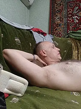 Pineapple04 online show from 9, 7, 2026