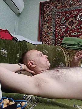 Pineapple04 online show from 22, 7, 2026