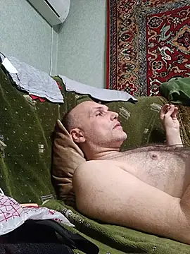 Pineapple04 online show from 28, 7, 2026