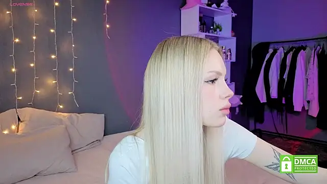 aneta alisha online show from 21, 11, 2025