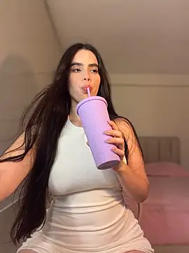 Mavi Coless online show from 1, 7, 2026