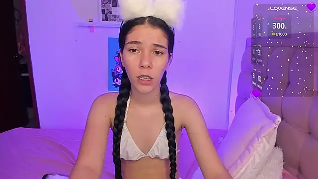 sofi cute01 online show from 8, 3, 2025