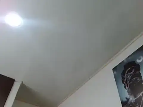 Snapshot of Hendry_ chatting on 28, 12, 2024 Hendry online show from 28, 12, 2024