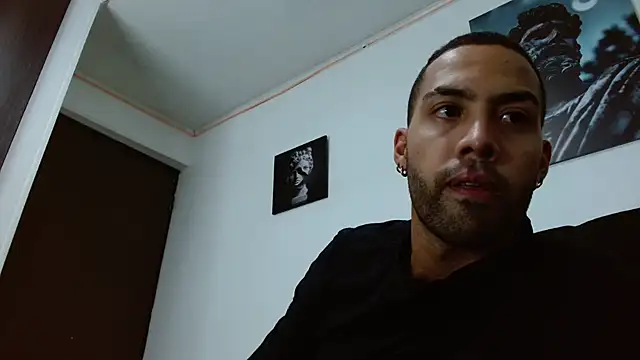 Snapshot of Hendry_ chatting on 25, 1, 2025 Hendry online show from 25, 1, 2025