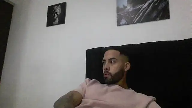 Snapshot of Hendry_ chatting on 7, 2, 2025 Hendry online show from 7, 2, 2025