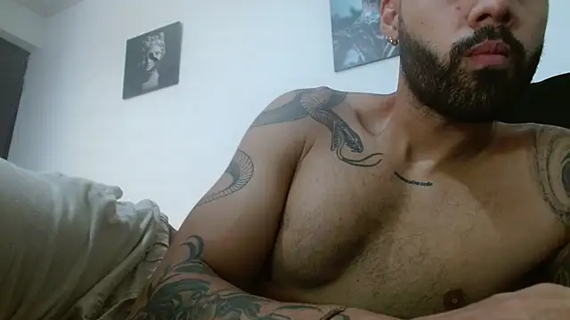 Snapshot of Hendry_ chatting on 1, 3, 2025 Hendry online show from 1, 3, 2025