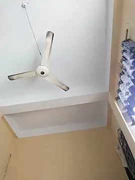 Lina-Rose online show from 27, 2, 2025