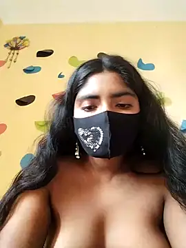 Lina-Rose online show from 5, 3, 2025