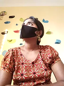 Lina-Rose online show from 7, 3, 2025