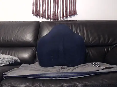 lalouette16 online show from 28, 2, 2026