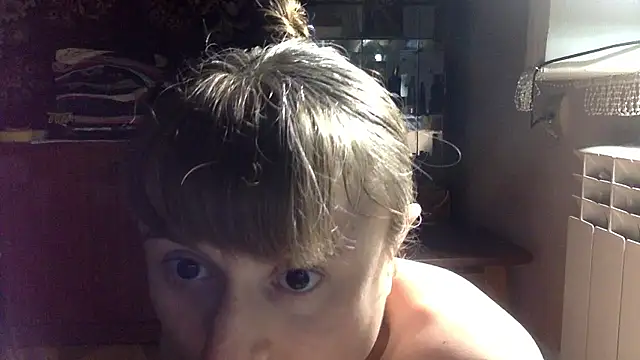 Snapshot of KlavdiaPetrivna chatting on 12, 1, 2026 KlavdiaPetrivna online show from 12, 1, 2026