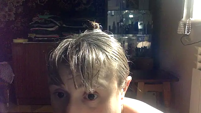 Snapshot of KlavdiaPetrivna chatting on 19, 1, 2026 KlavdiaPetrivna online show from 19, 1, 2026