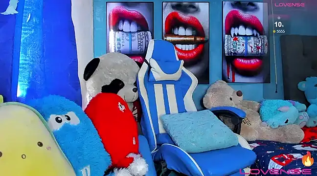 Snapshot of soyander03_ chatting on 8, 1, 2025 soyander03 online show from 8, 1, 2025