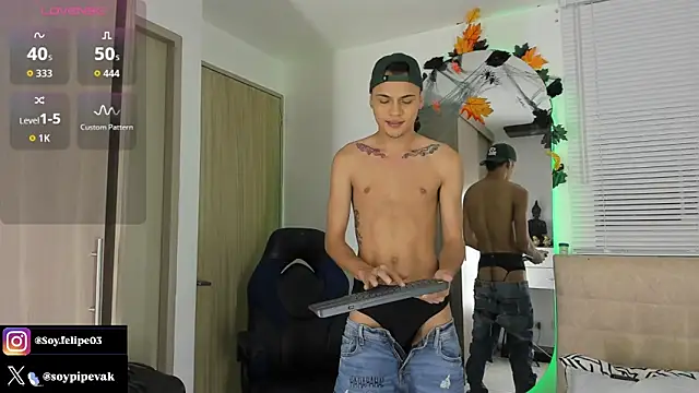 Snapshot of soyander03_ chatting on 19, 10, 2025 soyander03 online show from 19, 10, 2025