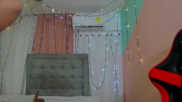 valentina 0  online show from 2, 3, 2025