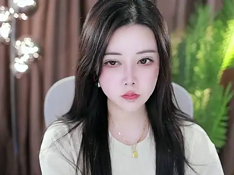 Qiaoqiao  online show from 9, 2, 2025