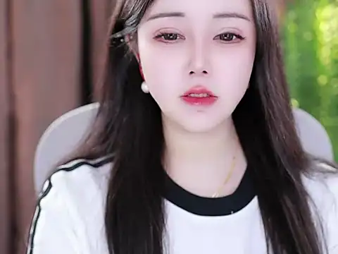 Qiaoqiao  online show from 10, 2, 2025