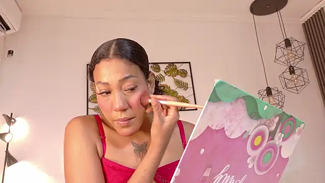 flavia cruz online show from 16, 12, 2025