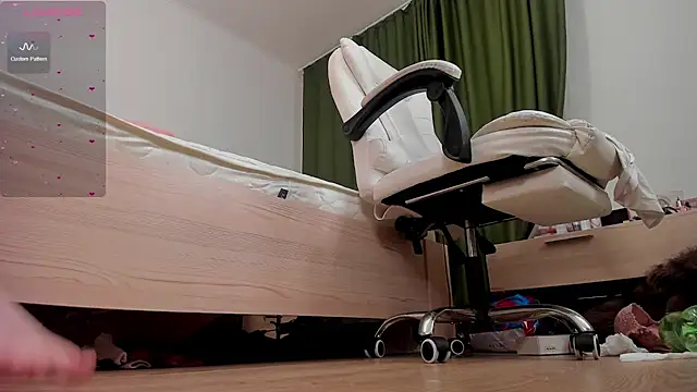 Snapshot of mirida_fox chatting on 7, 3, 2025 mirida fox online show from 7, 3, 2025