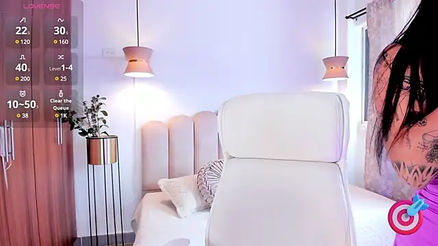 zoee jackson online show from 24, 2, 2025