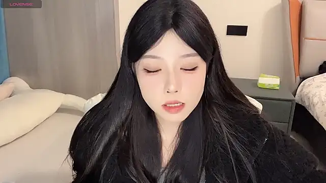 Q-ing online show from 24, 12, 2024