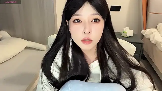 Q-ing online show from 31, 12, 2024