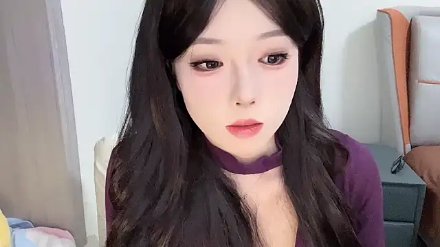 Q-ing online show from 10, 2, 2025