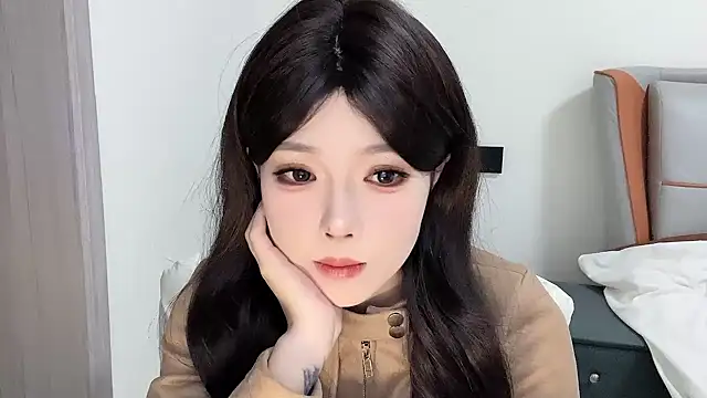 Q-ing online show from 14, 2, 2025