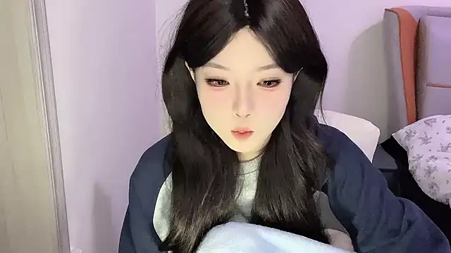 Q-ing online show from 5, 3, 2025