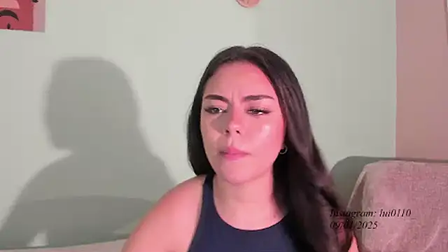 Luisa0110 online show from 9, 1, 2025