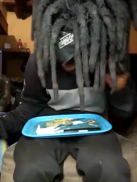 Hentaii001 online show from 27, 9, 2025