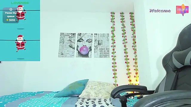 MEGANTARLY09 online show from 28, 12, 2024