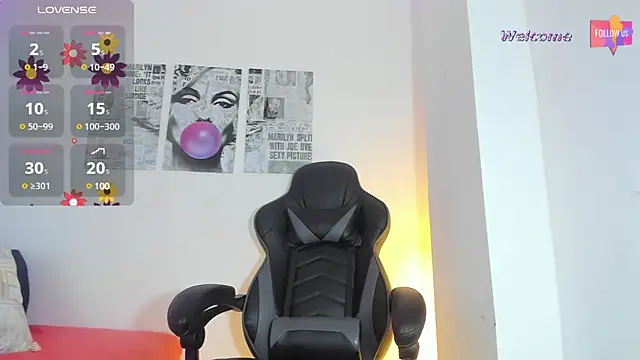 MEGANTARLY09 online show from 24, 1, 2025