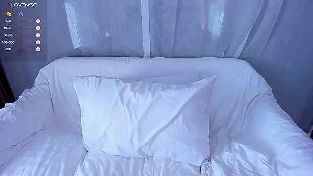 CutieEllie online show from 30, 12, 2024