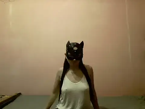 MaxWellas6 online show from 10, 2, 2025