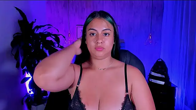 Snapshot of Xisu_ chatting on 6, 2, 2025 Xisu online show from 6, 2, 2025