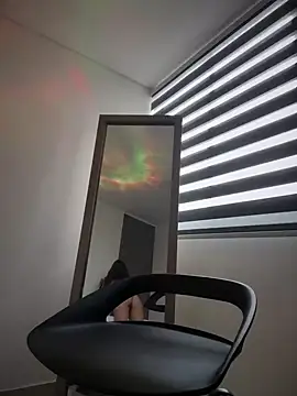 Snapshot of AmmyCollinsW chatting on 4, 2, 2025 AmmyCollinsW online show from 4, 2, 2025